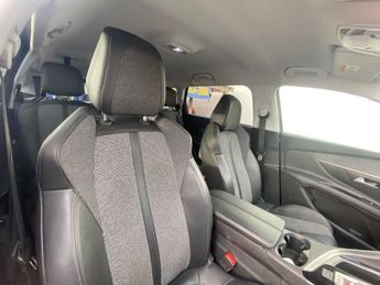 PEUGEOT 5008 1.5 BlueHDi Allure SUV 5dr Diesel EAT Euro 6 (s/s) (130 ps)