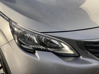 PEUGEOT 5008 1.5 BlueHDi Allure SUV 5dr Diesel EAT Euro 6 (s/s) (130 ps)