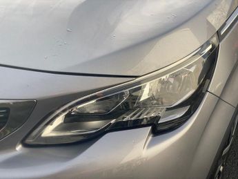 PEUGEOT 5008 1.5 BlueHDi Allure SUV 5dr Diesel EAT Euro 6 (s/s) (130 ps)
