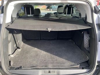 PEUGEOT 5008 1.5 BlueHDi Allure SUV 5dr Diesel EAT Euro 6 (s/s) (130 ps)