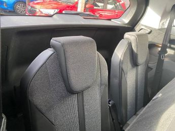 PEUGEOT 5008 1.5 BlueHDi Allure SUV 5dr Diesel EAT Euro 6 (s/s) (130 ps)