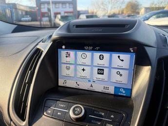 FORD KUGA 2.0 TDCi EcoBlue Vignale SUV 5dr Diesel Powershift AWD Euro 6-HE