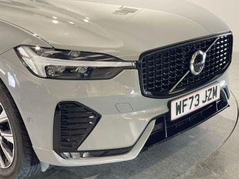 VOLVO XC60 2.0 B4 MHEV Plus SUV 5dr Diesel Hybrid Auto AWD Euro 6 (s/s) (19