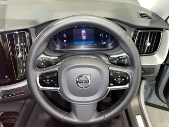 VOLVO XC60 2.0 B4 MHEV Plus SUV 5dr Diesel Hybrid Auto AWD Euro 6 (s/s) (19