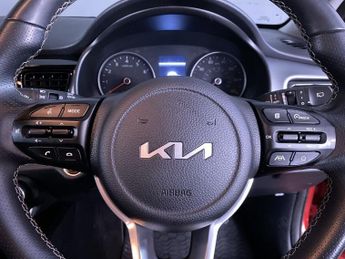 KIA STONIC 1.0 T-GDi MHEV Connect SUV 5dr Petrol Hybrid DCT Euro 6 (s/s) (1