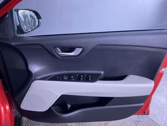 KIA STONIC 1.0 T-GDi MHEV Connect SUV 5dr Petrol Hybrid DCT Euro 6 (s/s) (1