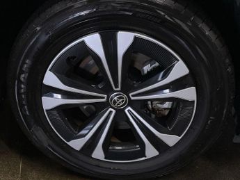 TOYOTA BZ4X 71.4kWh Pure SUV 5dr Electric Auto (11kW OBC) (204 ps)