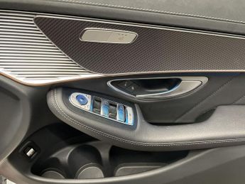 MERCEDES-BENZ EQC EQC 400 80kWh AMG Line (Premium) SUV 5dr Electric Auto 4MATIC (4