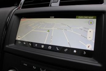 LAND ROVER DISCOVERY 3.0 SD V6 Anniversary Edition SUV 5dr Diesel Auto 4WD Euro 6 (s/