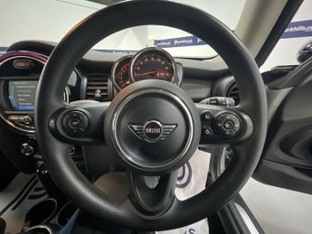 MINI HATCH 1.5 Cooper D Hatchback 3dr Diesel Manual Euro 6 (s/s) (116 ps) -