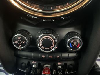 MINI HATCH 1.5 Cooper D Hatchback 3dr Diesel Manual Euro 6 (s/s) (116 ps) -