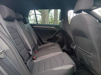VOLKSWAGEN GOLF 1.5 TSI EVO GPF R-Line Hatchback 5dr Petrol DSG Euro 6 (s/s) (15