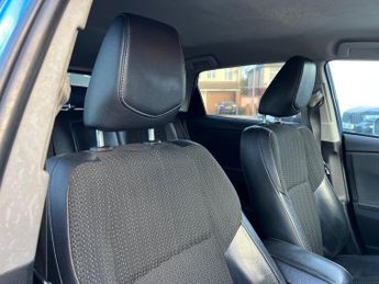 TOYOTA AURIS 1.8 VVT-h Excel CVT Euro 5 (s/s) 5dr