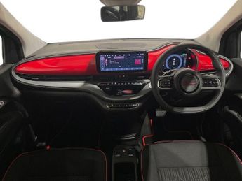 FIAT 500E 42kWh RED Hatchback 3dr Electric Auto (118 ps)