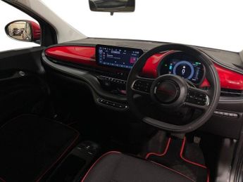 FIAT 500E 42kWh RED Hatchback 3dr Electric Auto (118 ps)