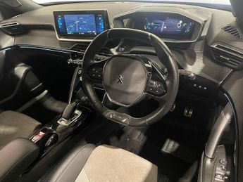 PEUGEOT E-2008 50kWh GT SUV 5dr Electric Auto (136 ps)
