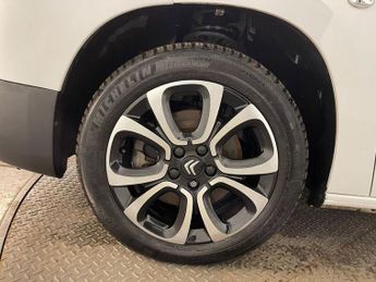 CITROEN E-BERLINGO 50kWh Flair XTR XL MPV 5dr Electric Auto (7.4kW Charger) (136 ps