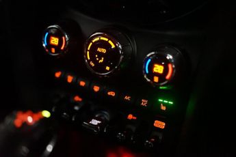 MINI HATCH 1.5 Cooper Hatchback 3dr Petrol Auto Euro 6 (s/s) (136 ps)