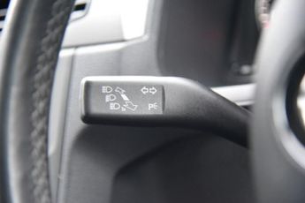 VOLKSWAGEN CADDY MAXI LIFE 1.4 TSI BlueMotion Tech MPV 5dr Petrol DSG Euro 6 (s/s) (125 ps)