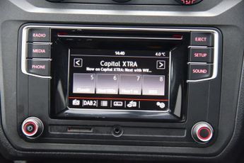 VOLKSWAGEN CADDY MAXI LIFE 1.4 TSI BlueMotion Tech MPV 5dr Petrol DSG Euro 6 (s/s) (125 ps)