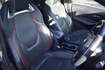 TOYOTA COROLLA 1.8 VVT-h Excel Hatchback 5dr Petrol Hybrid CVT Euro 6 (s/s) (12