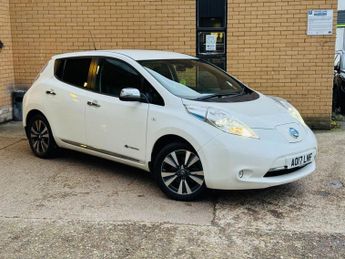Nissan Leaf 30kWh Tekna Hatchback 5dr Electric Auto (109 bhp)