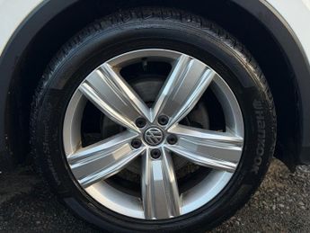 VOLKSWAGEN TIGUAN 2.0 TDI Match SUV 5dr Diesel DSG Euro 6 (s/s) (150 ps)