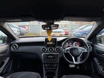 MERCEDES-BENZ A-CLASS 2.1 A220 CDI AMG Sport Hatchback 5dr Diesel 7G-DCT Euro 6 (s/s) 