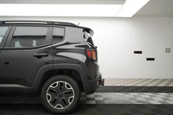 JEEP RENEGADE 2.0 MultiJetII Trailhawk SUV 5dr Diesel Auto 4WD Euro 6 (s/s) (1