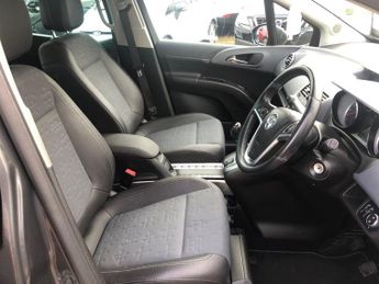 VAUXHALL MERIVA 1.4 16V SE MPV 5dr Petrol Manual Euro 5 (100 ps)