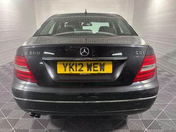 MERCEDES-BENZ C-CLASS 2.1 C200 CDI BlueEfficiency Elegance Saloon 4dr Diesel G-Tronic+