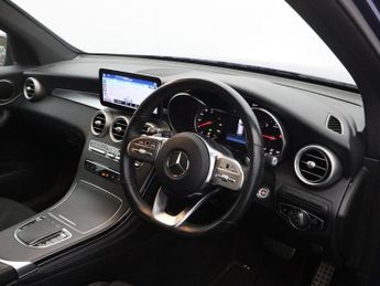 MERCEDES-BENZ GLC 2.0 GLC220d AMG Line SUV 5dr Diesel G-Tronic+ 4MATIC Euro 6 (s/s