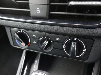 SKODA SCALA 1.5 TSI SE Hatchback 5dr Petrol DSG Euro 6 (s/s) (150 ps)