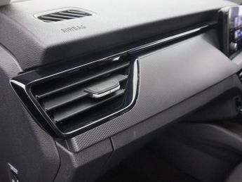 SKODA SCALA 1.5 TSI SE Hatchback 5dr Petrol DSG Euro 6 (s/s) (150 ps)