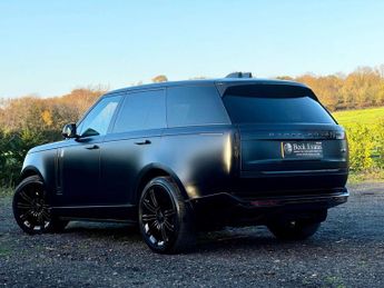 LAND ROVER RANGE ROVER 4.4 P530 V8 Autobiography SUV 5dr Petrol Auto 4WD Euro 6 (s/s) (