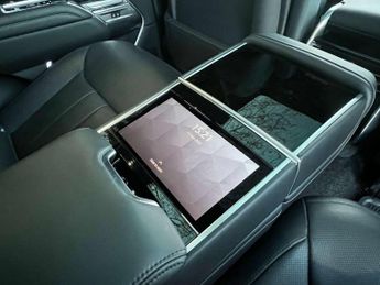 LAND ROVER RANGE ROVER 4.4 P530 V8 Autobiography SUV 5dr Petrol Auto 4WD Euro 6 (s/s) (