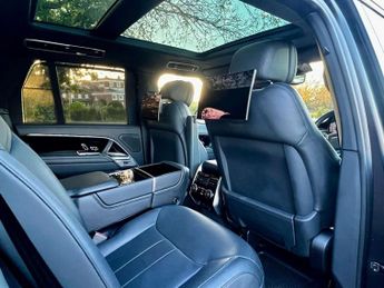 LAND ROVER RANGE ROVER 4.4 P530 V8 Autobiography SUV 5dr Petrol Auto 4WD Euro 6 (s/s) (