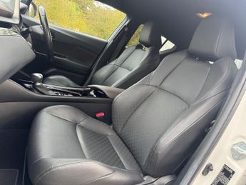 TOYOTA C-HR 1.8 VVT-h Excel SUV 5dr Petrol Hybrid CVT Euro 6 (s/s) (122 ps)