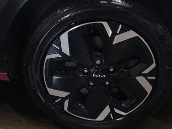 KIA NIRO 64.8kWh 3 SUV 5dr Electric Auto (201 bhp)