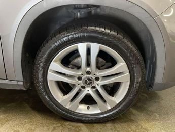 MERCEDES-BENZ GLA 2.1 GLA200d Sport (Executive) SUV 5dr Diesel 7G-DCT Euro 6 (s/s)