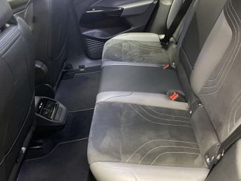 VOLKSWAGEN ID.4 Pro Performance 77kWh Life SUV 5dr Electric Auto (204 ps)