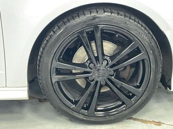 AUDI A3 1.4 TFSI S line Sportback 5dr Petrol Manual Euro 6 (s/s) (125 ps