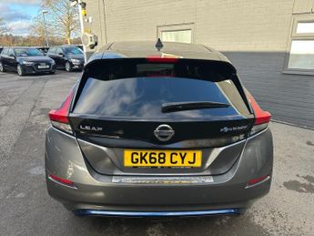 NISSAN LEAF 40kWh Tekna Hatchback 5dr Electric Auto (150 ps)