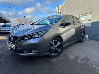 NISSAN LEAF 40kWh Tekna Hatchback 5dr Electric Auto (150 ps)
