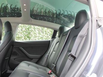 TESLA Model 3 (Dual Motor) Performance Saloon 4dr Electric Auto 4WDE (Performa