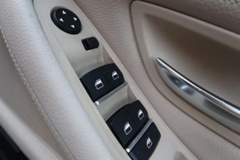 BMW 5 SERIES 3.0 535i ActiveHybrid 5 Luxury Saloon 4dr Petrol Hybrid Auto Eur