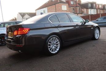 BMW 5 SERIES 3.0 535i ActiveHybrid 5 Luxury Saloon 4dr Petrol Hybrid Auto Eur