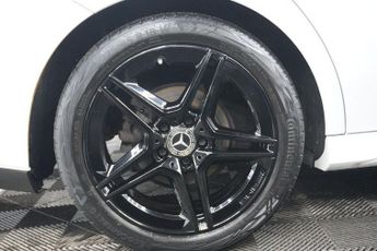 MERCEDES-BENZ CLA 1.3 CLA180 AMG Line Coupe 4dr Petrol 7G-DCT Euro 6 (s/s) (136 ps