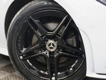 MERCEDES-BENZ CLA 1.3 CLA180 AMG Line Coupe 4dr Petrol 7G-DCT Euro 6 (s/s) (136 ps