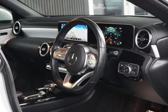 MERCEDES-BENZ CLA 1.3 CLA180 AMG Line Coupe 4dr Petrol 7G-DCT Euro 6 (s/s) (136 ps